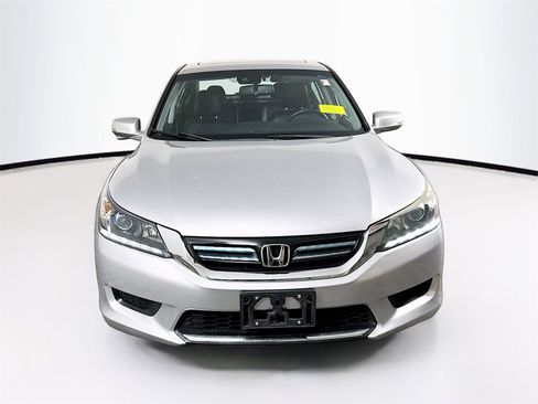 Used 2015 Honda Accord EX-L image 2
