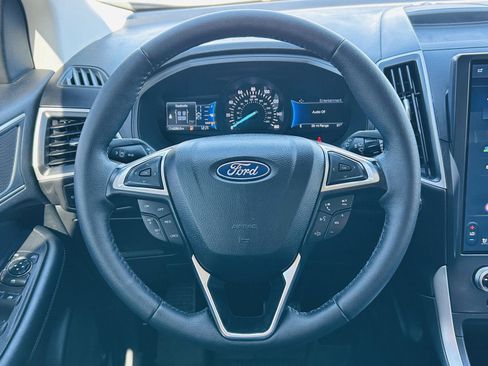 Used 2024 Ford Edge SEL w/ Convenience Package AWD/4WD image 17