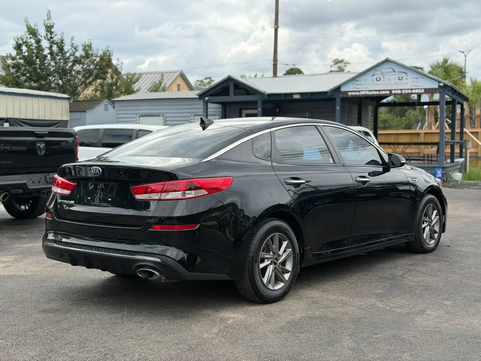 Used 2020 Kia Optima LX FWD image 6
