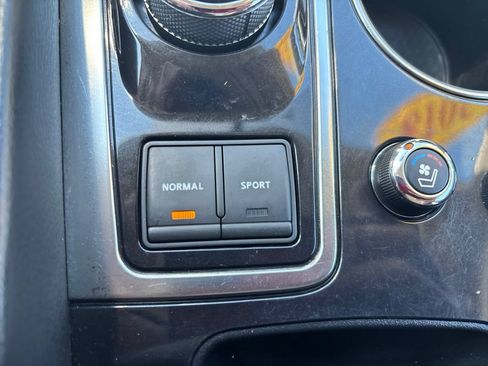 Used 2018 Nissan Maxima SR w/ Midnight Edition FWD image 30