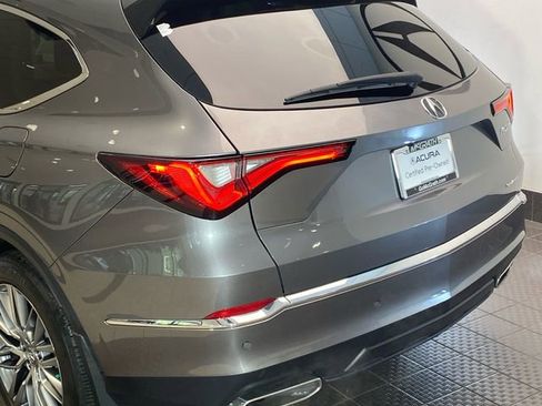 Certified 2024 Acura MDX SH-AWD w/ Advance Package image 6