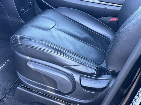 Used 2020 Hyundai Palisade SE image 11