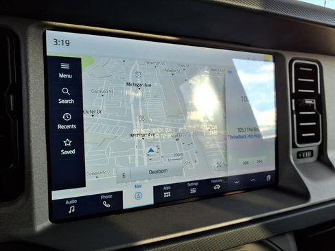 Used 2024 Ford Bronco Outer Banks image 21