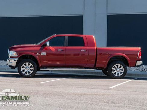 Used 2015 RAM 3500 Laramie Longhorn w/ Convenience Group AWD/4WD image 4