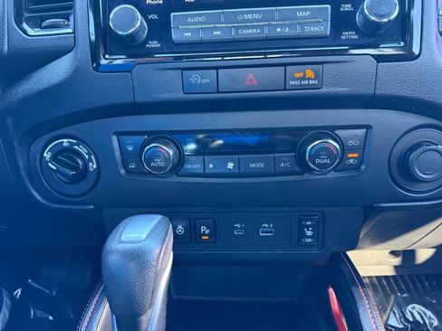 Used 2023 Nissan Frontier PRO-4X w/ Pro-4X Premium Package image 45