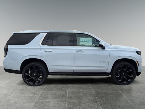 New 2026 Chevrolet Tahoe High Country AWD/4WD image 6