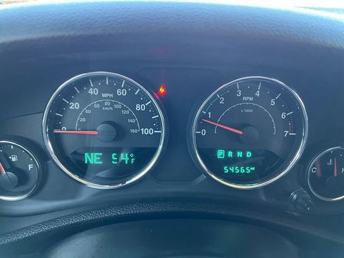 Used 2018 Jeep Wrangler Unlimited Sport AWD/4WD image 26