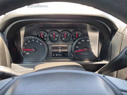 Used 2021 Chevrolet Silverado 1500 Custom Trail Boss AWD/4WD image 21