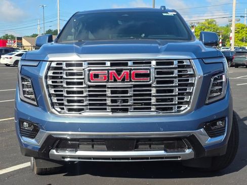New 2026 GMC Yukon Denali w/ Advanced Technology Package AWD/4WD image 12