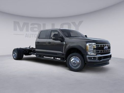 New 2026 Ford F450 4x4 Crew Cab Super Duty image 7