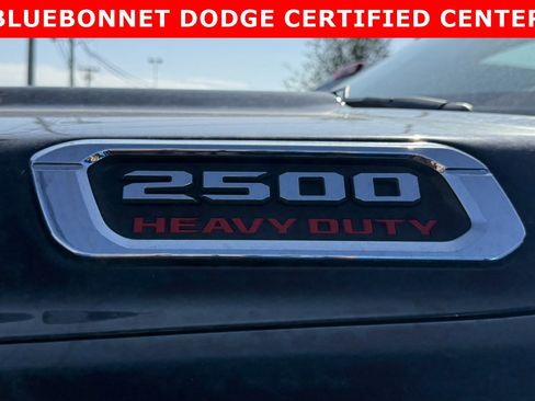 Used 2024 RAM 2500 Tradesman w/ Chrome Appearance Group AWD/4WD image 14