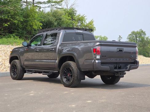 Used 2020 Toyota Tacoma TRD Pro AWD/4WD image 27