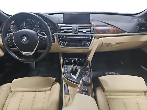 Used 2017 BMW 430i Convertible image 9