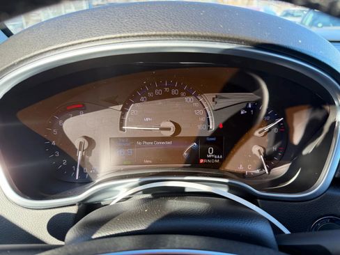 Used 2016 Cadillac SRX Luxury w/ Driver Awareness Package image 18