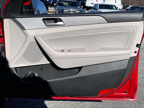 Used 2019 Hyundai Sonata SEL image 22