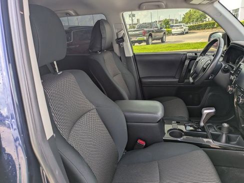Used 2024 Toyota 4Runner TRD Off-Road AWD/4WD image 19