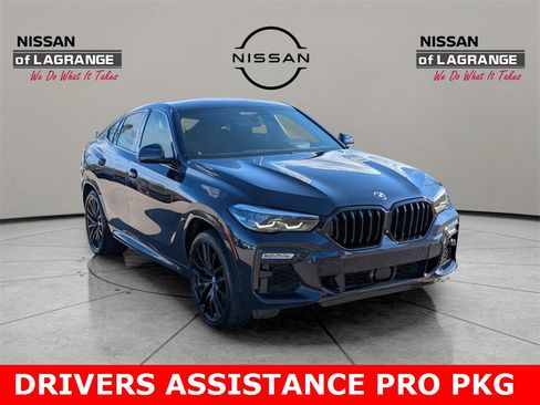 Used 2021 BMW X6 xDrive40i w/ M Sport Package image 3