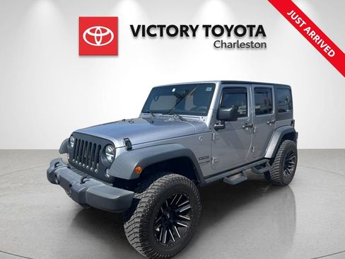 Used 2018 Jeep Wrangler Unlimited Sport AWD/4WD image 1