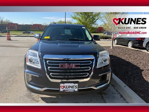 Used 2017 GMC Terrain SLE w/ Convenience Package AWD/4WD image 3