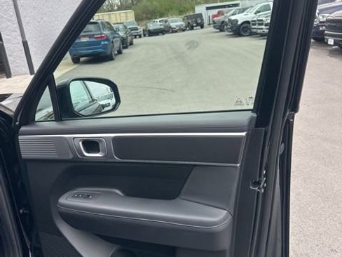 Used 2024 Hyundai Santa Fe SEL image 35