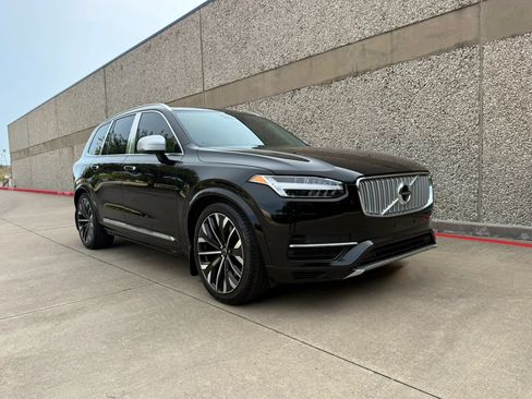 Used 2017 Volvo XC90 T8 Excellence AWD/4WD image 9