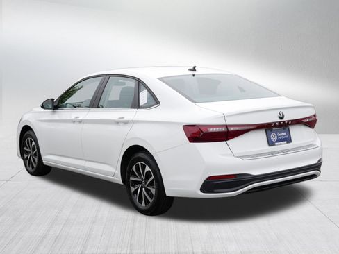 Certified 2025 Volkswagen Jetta S FWD image 5