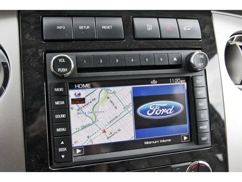 Used 2013 Ford Expedition Limited RWD image 22