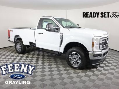 New 2025 Ford F350 XLT w/ FX4 Off-Road Package