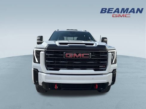 Used 2026 GMC Sierra 2500 AT4 w/ AT4 Premium Plus Package image 2