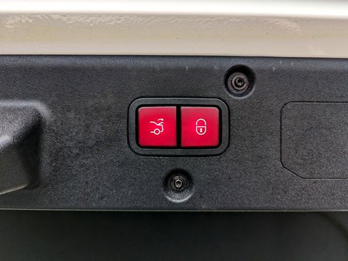 Used 2013 Mercedes-Benz CL 550 4MATIC image 47