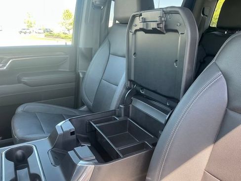 Used 2024 Chevrolet Silverado 3500 LTZ w/ LTZ Plus Package AWD/4WD image 31