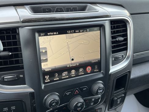 Used 2017 RAM 2500 Limited image 17