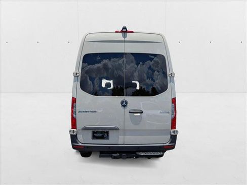 New 2025 Mercedes-Benz Sprinter 2500 image 8