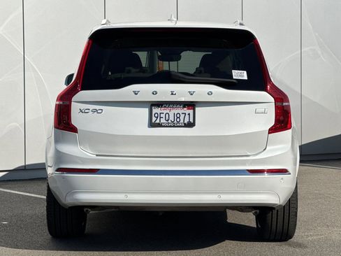 Used 2023 Volvo XC90 T8 Ultimate w/ Protection Package Premier AWD/4WD image 4