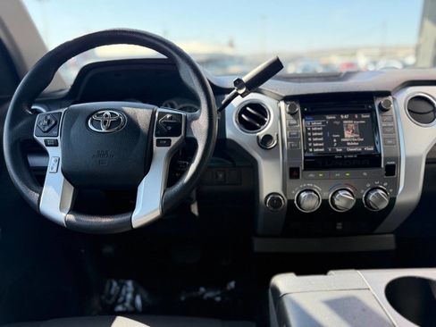 Used 2016 Toyota Tundra SR5 AWD/4WD image 10