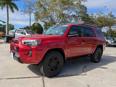 Used 2021 Toyota 4Runner Venture image 7