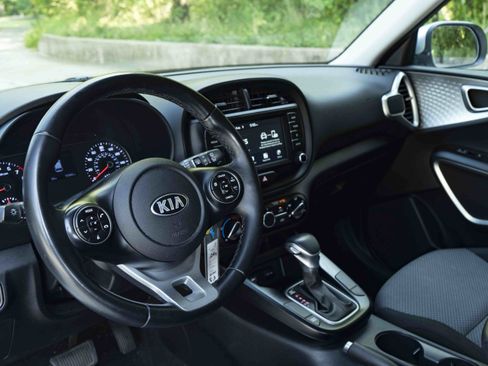 Used 2020 Kia Soul X-Line FWD image 16
