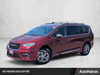 Used 2023 Chrysler Pacifica Limited