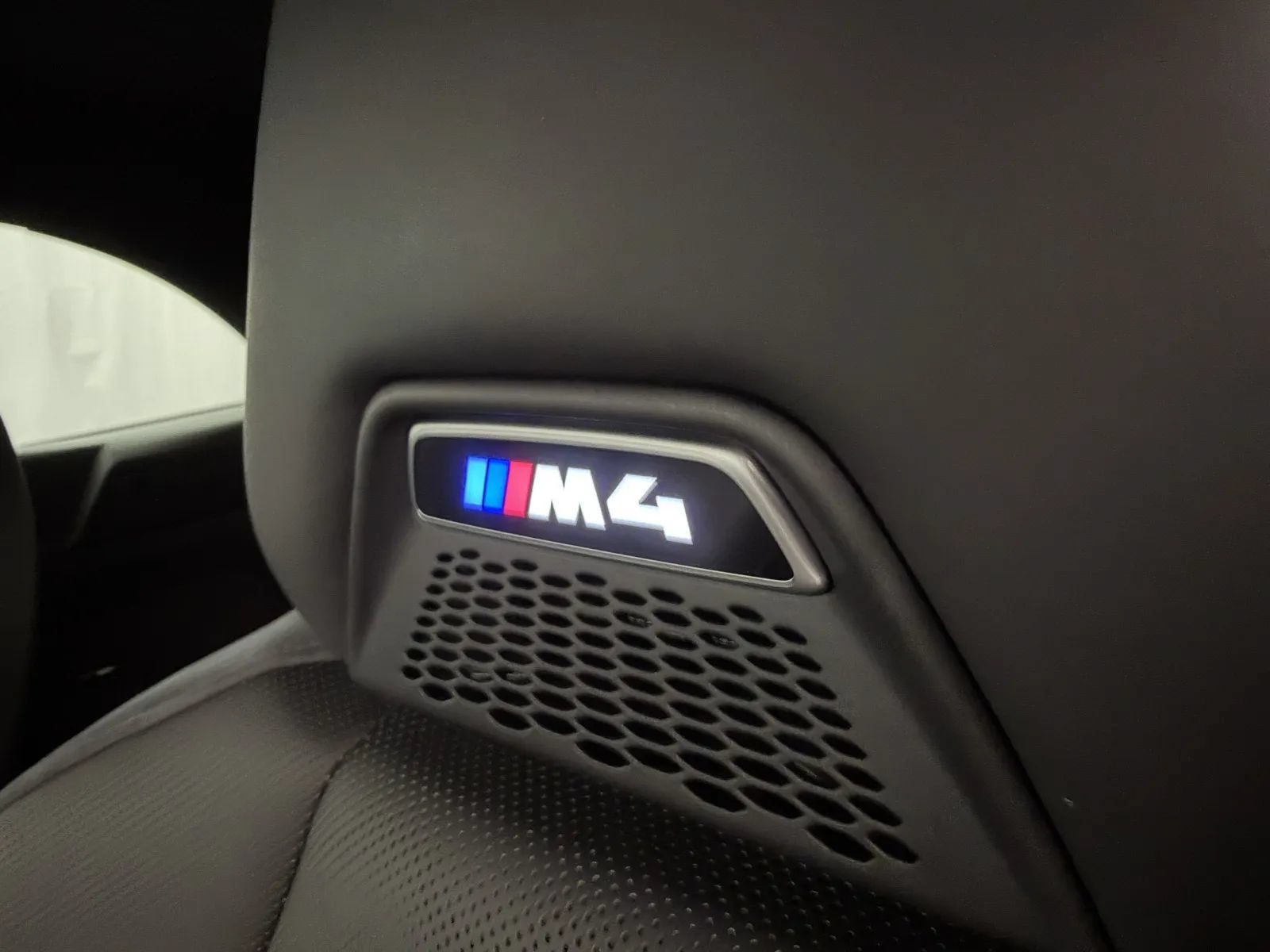 Used 2022 BMW M4 xDrive Competition w/ Executive Package AWD/4WD image 17