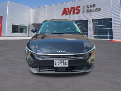 Used 2025 Kia K4 FWD image 2