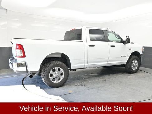Used 2024 RAM 2500 Big Horn AWD/4WD image 7