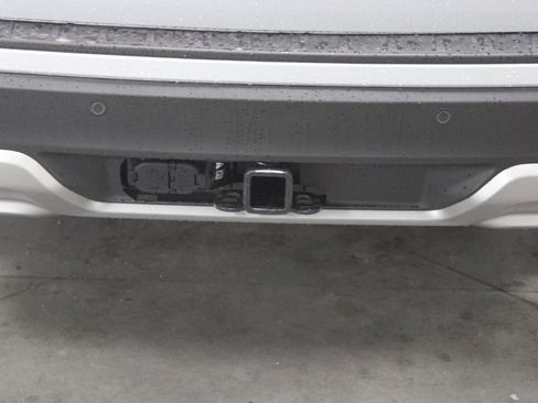 New 2026 Ford Explorer Platinum w/ LUX Leather Package AWD/4WD image 8