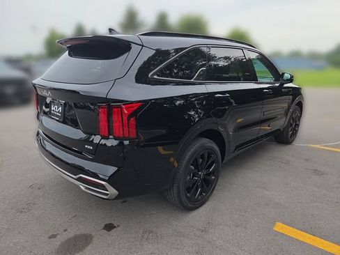 Certified 2023 Kia Sorento SX AWD/4WD image 8