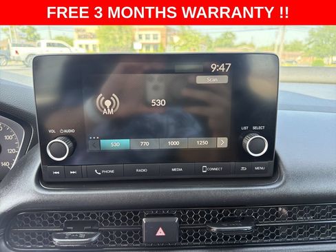Used 2023 Honda HR-V LX image 17