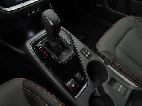 New 2026 Subaru Crosstrek 2.5i Limited w/ Crosstrek Mirror Package image 17