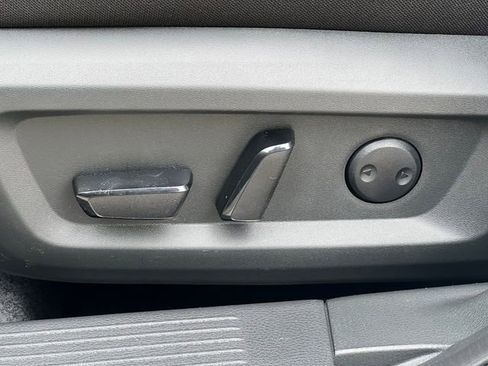 New 2026 Nissan Rogue SV w/ Cold Weather Package AWD/4WD image 8