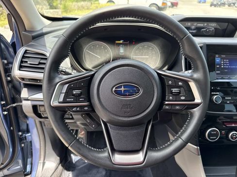 Used 2023 Subaru Forester Premium AWD/4WD image 41