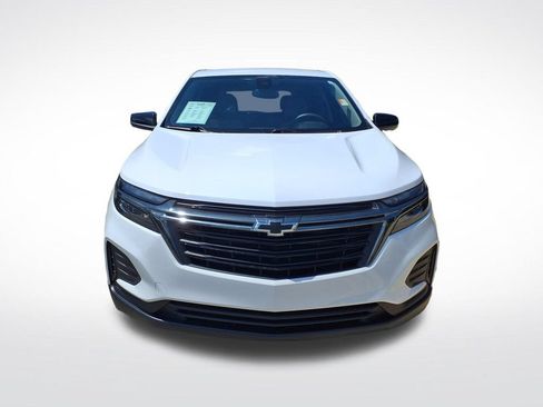 Used 2024 Chevrolet Equinox LS w/ LS Convenience Package FWD image 2