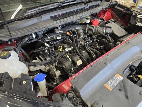 Used 2024 Ford Edge Titanium image 33