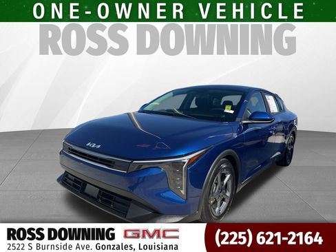 Used 2025 Kia K4 LXS image 1